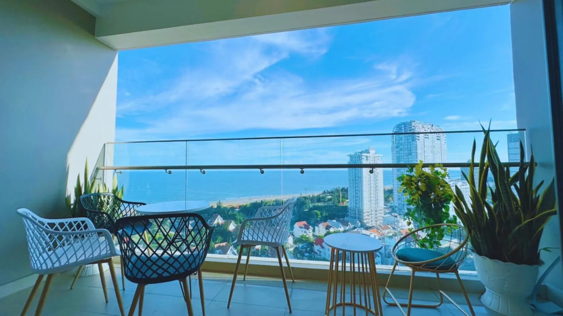 Thesong Can Ho Du Lich Bien Vung Tau - Apartment Near Beach Vung Tau- Hoang Gia Homestay! 0*,  Vietname